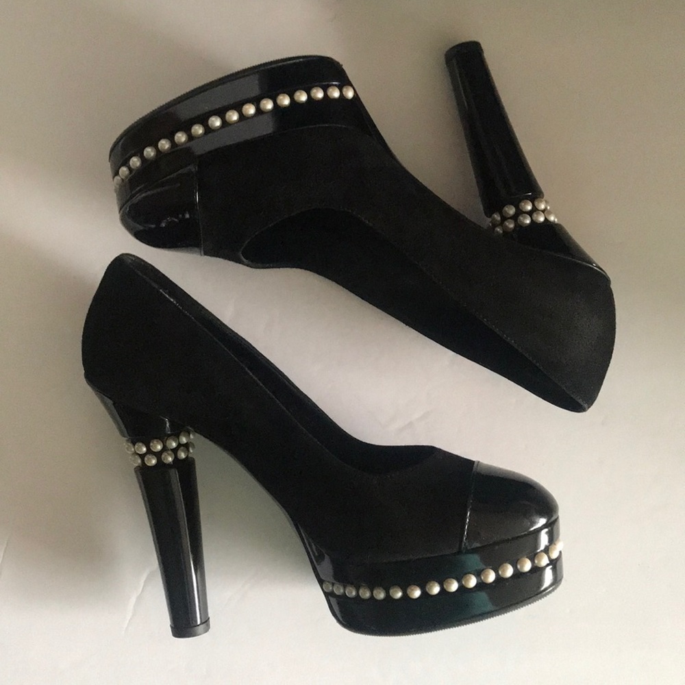 ❤️Chanel shoes 7.5❤️ - Picture 3 of 8